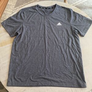 XL Men’s Adidas T-Shirt